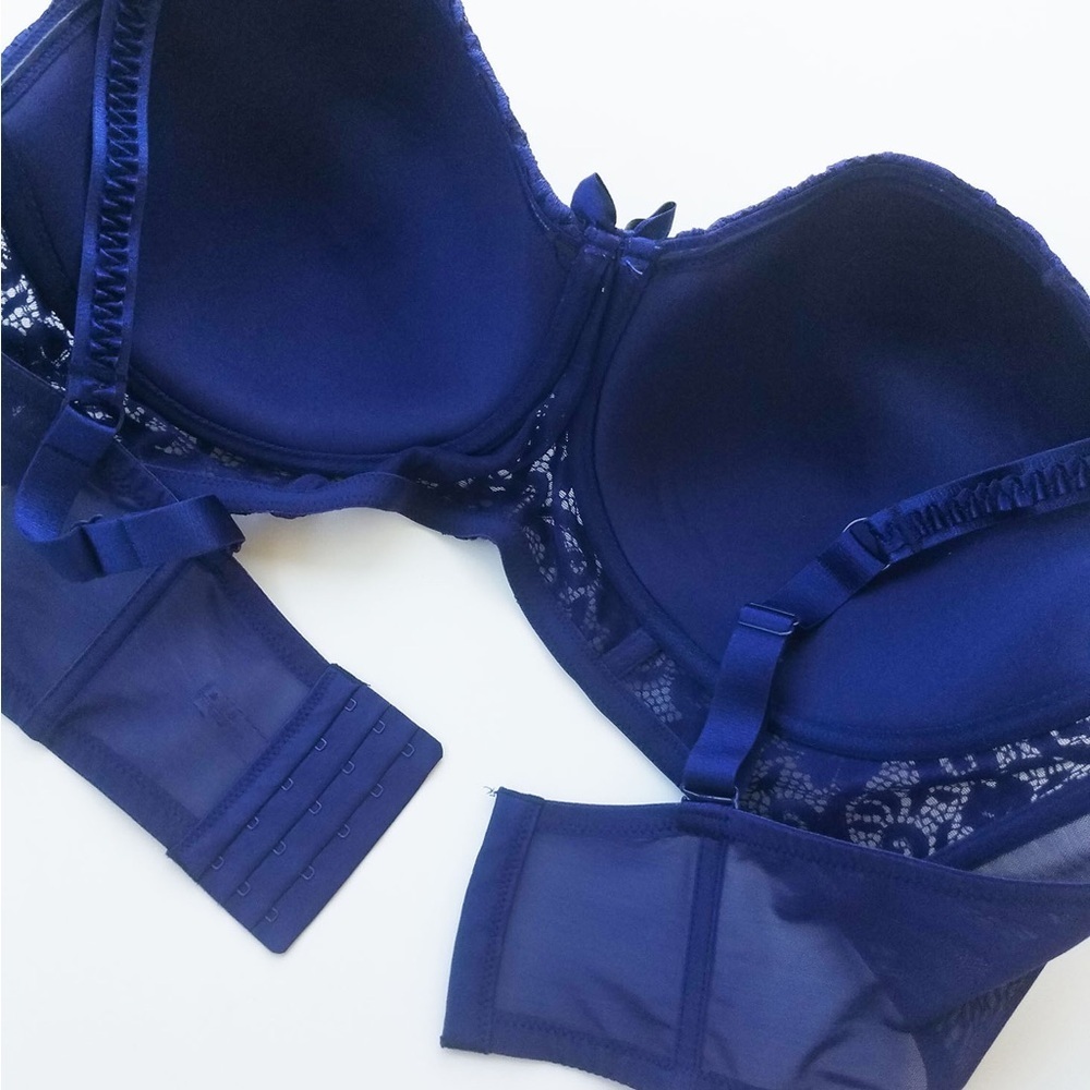 Adore me Luxurious Blue Lace  Bra with Underwire - Picture 3 of 9